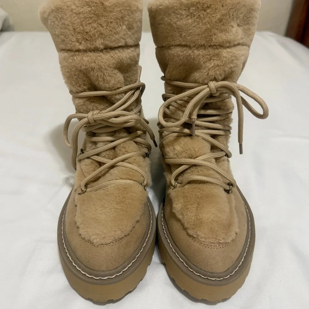 JLO Jennifer Lopez Tan Faux Fur Lined Lace Up Winter Snow Boots Lug Sole 7M 37.5